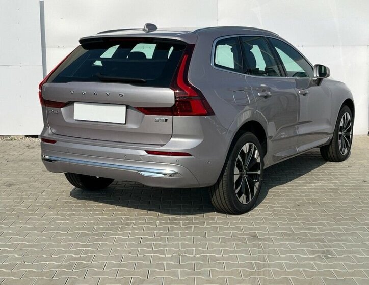 Volvo XC60 SUV / Terénní 2,0 l 184 kw