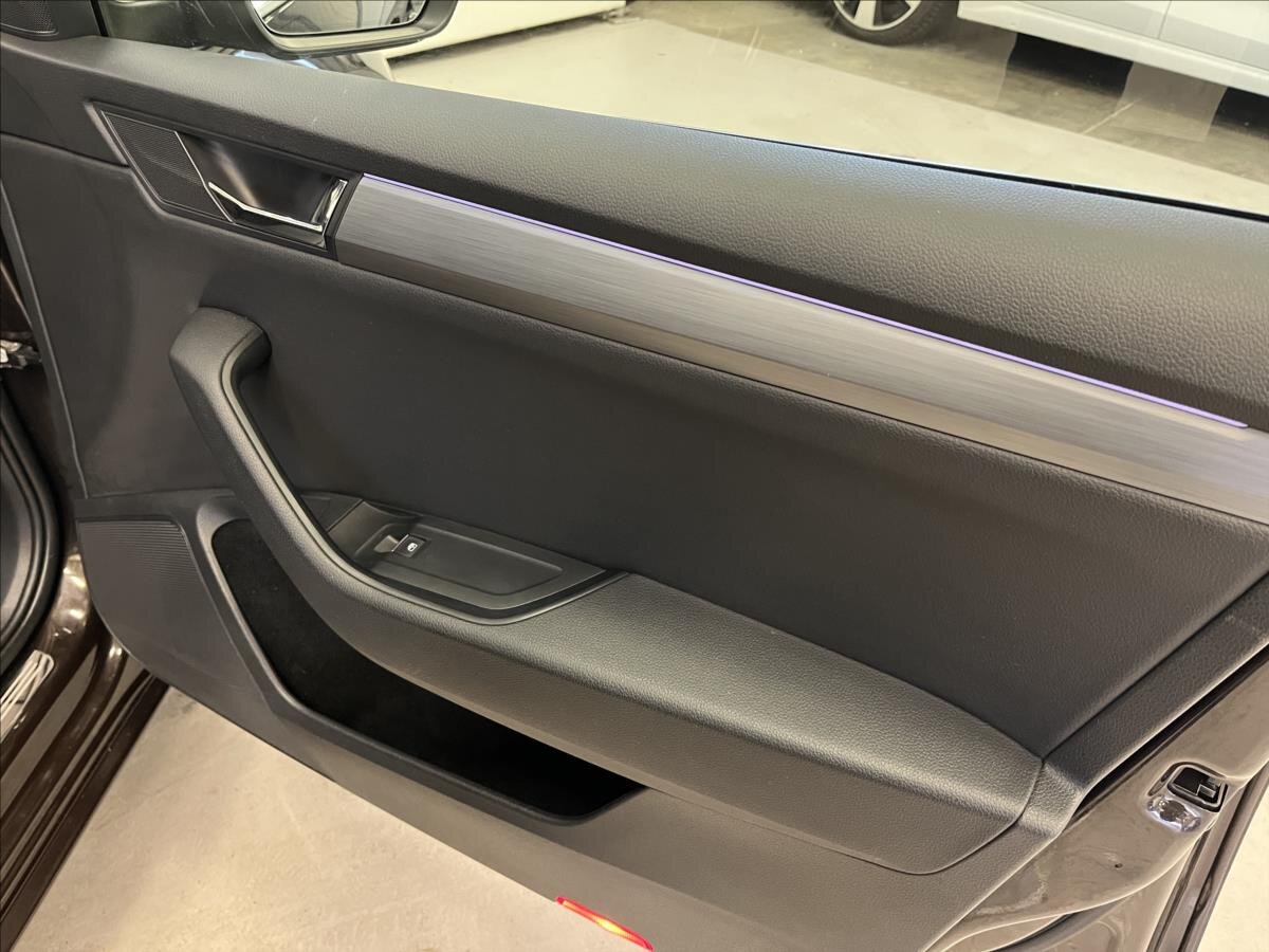 Škoda Superb Kombi 1,6 l 88 kw