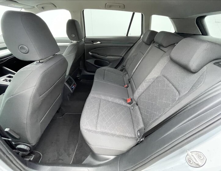 Volkswagen Golf Kombi 1,5 l 110 kw