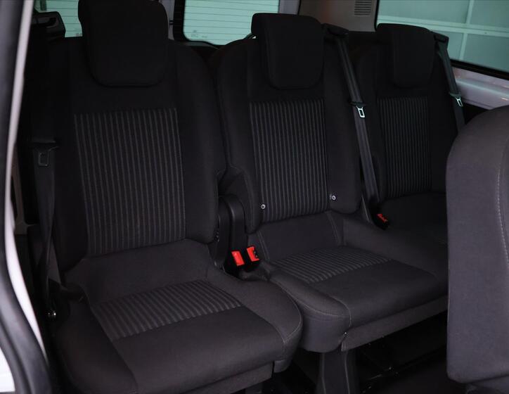 Ford Transit Custom 14