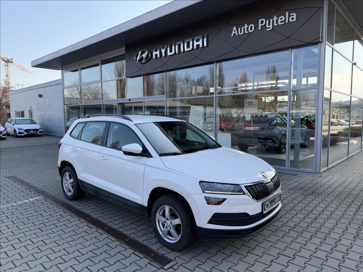 Škoda Karoq SUV / Terénní 1,5 l 110 kw