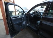 Volkswagen Touareg SUV / Terénní 3,0 l 180 kw