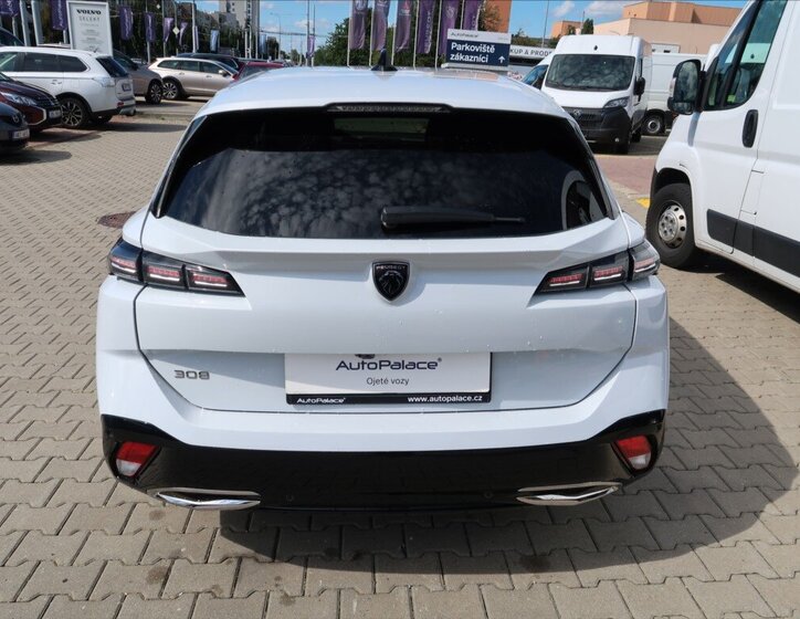 Peugeot 308 5