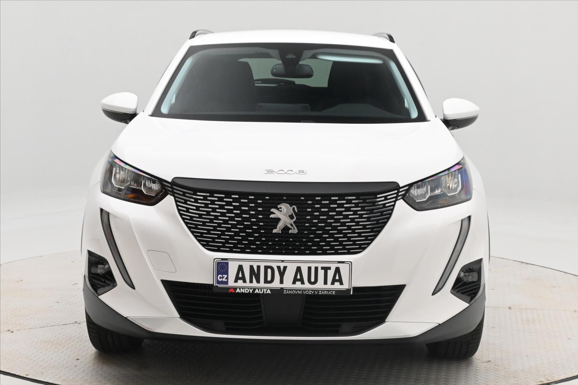 Peugeot 2008 SUV 1,5 l 81 kw