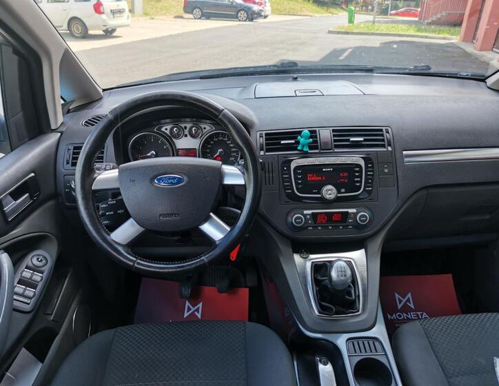 Ford C-MAX 12