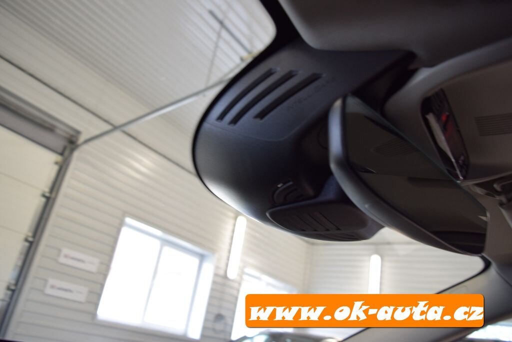 Volvo V90 Kombi 2,0 l 140 kw