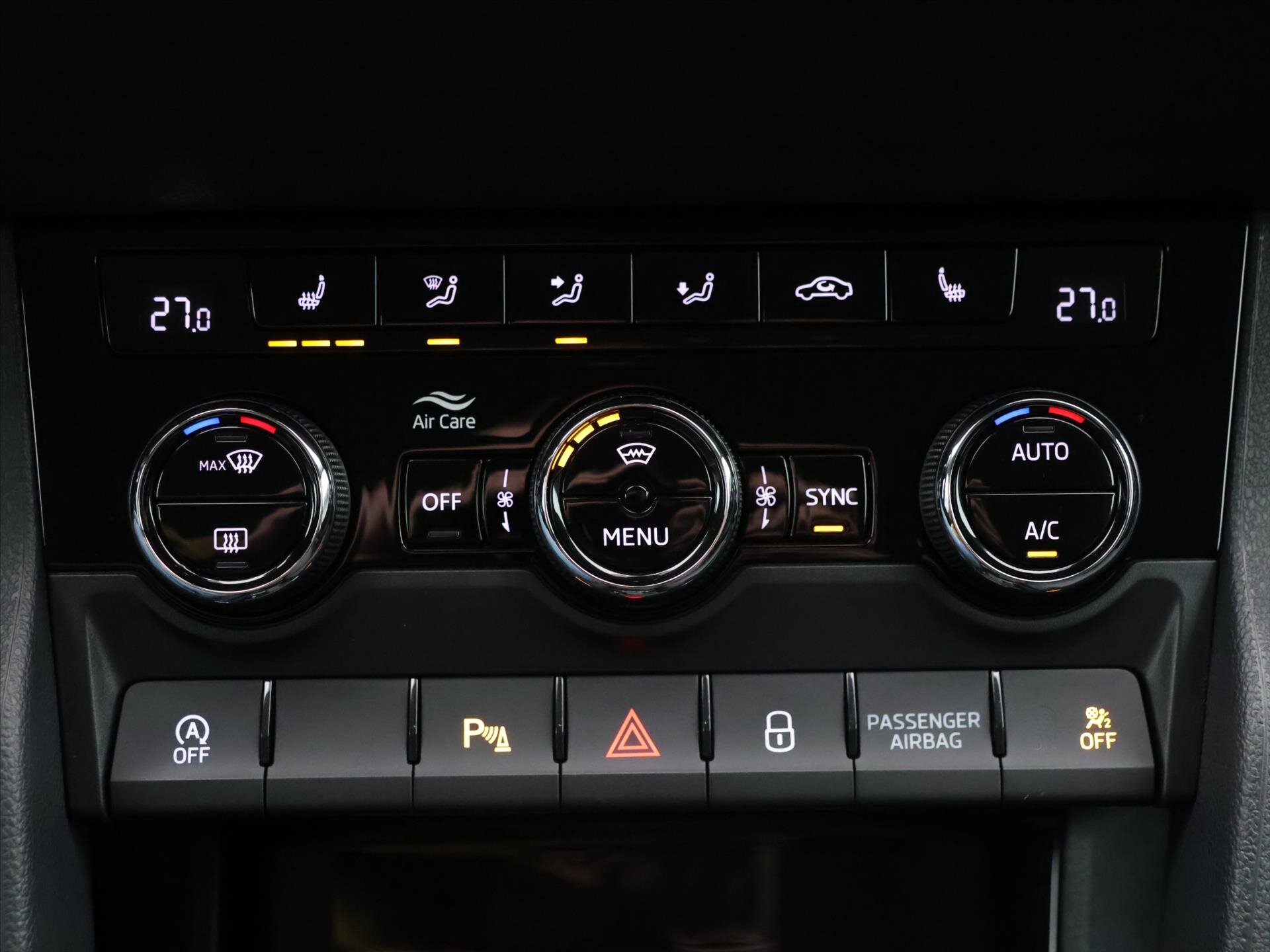 Škoda Karoq SUV / Terénní 2,0 l 110 kw