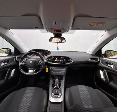 Peugeot 308 16