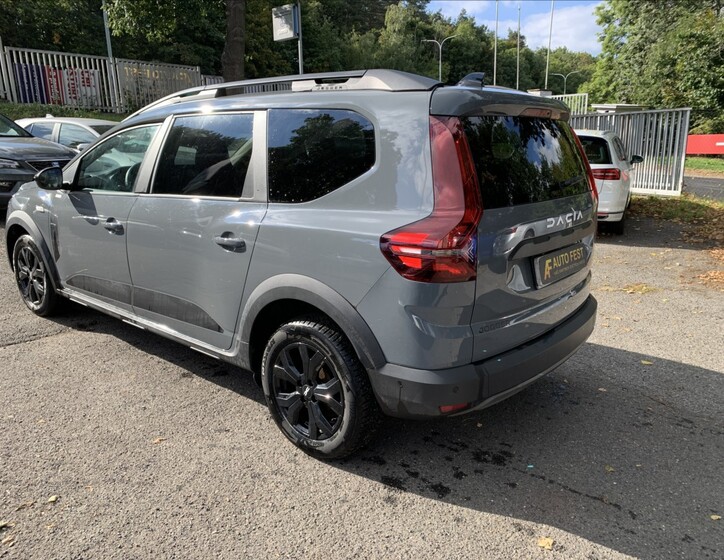 Dacia Jogger 7