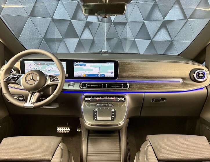 Mercedes-Benz Třídy V Hatchback 2,0 l 174 kw