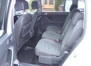 Volkswagen Touran 16
