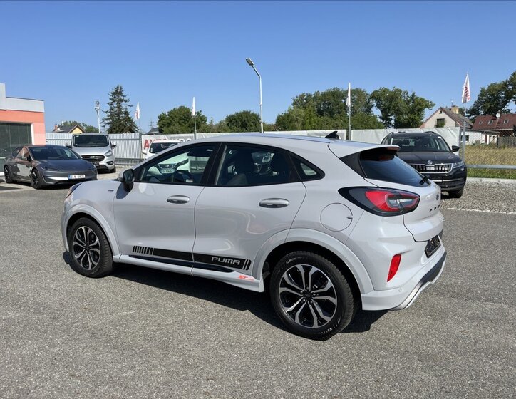 Ford Puma 9