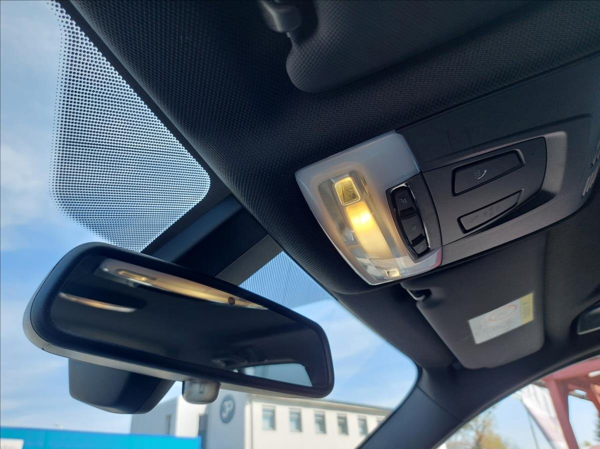 BMW Řada 3 Kombi 2,0 l 140 kw