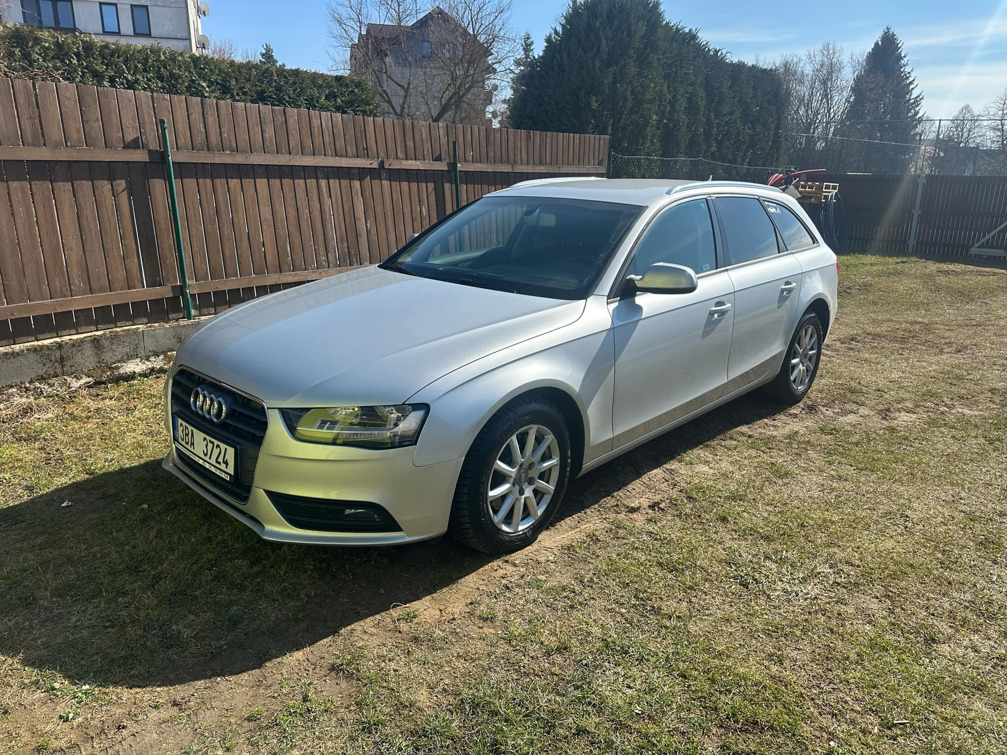 Audi A4 Kombi 2,0 l 130 kw