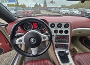 Alfa Romeo Spider 13