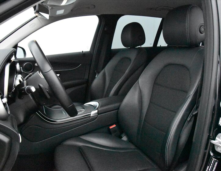 Mercedes-Benz GLC SUV / Terénní 2,0 l 143 kw