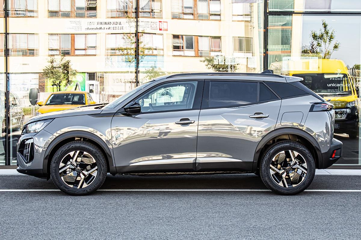 Peugeot 2008 SUV / Terénní 1,2 l 81 kw