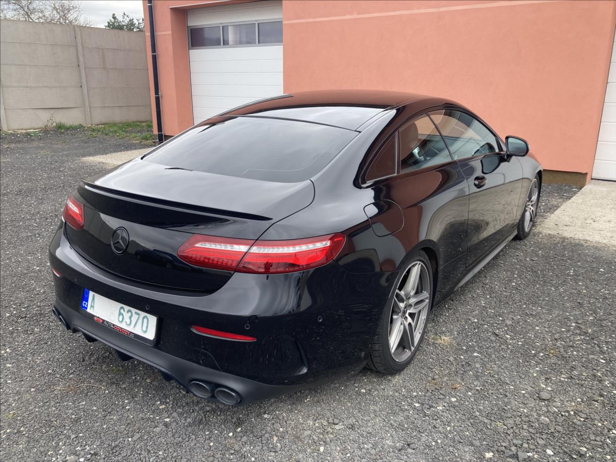 Mercedes-Benz Třídy E