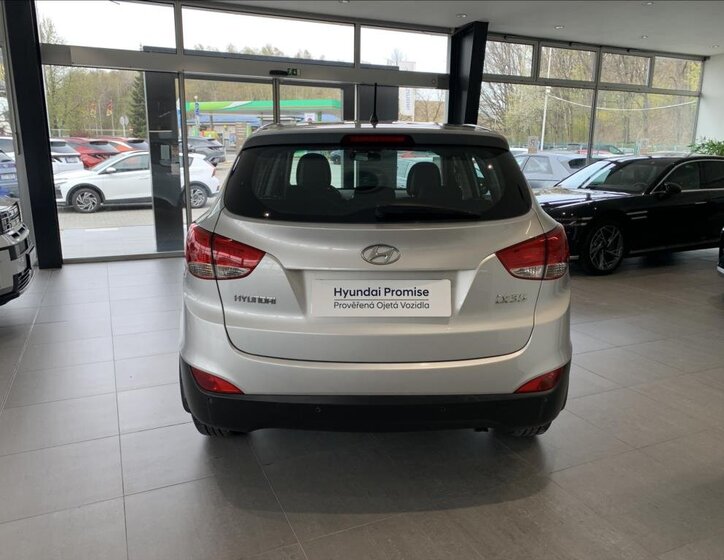 Hyundai ix35 SUV / Terénní 1,6 l 99 kw