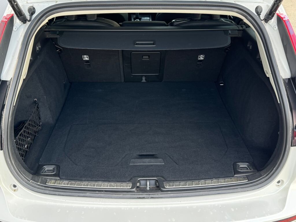 Volvo V60 Kombi 2,0 l 145 kw