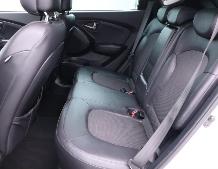 Hyundai ix35 SUV / Terénní 2,0 l 122 kw