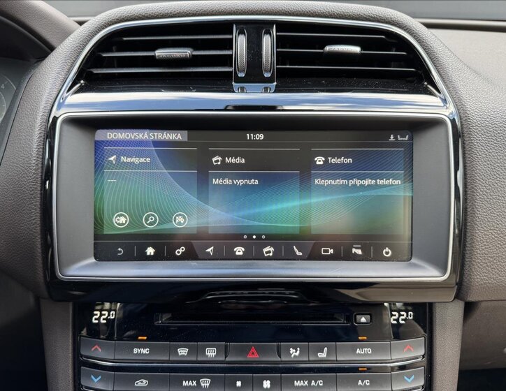 Jaguar F-Pace SUV 2,0 l 132 kw