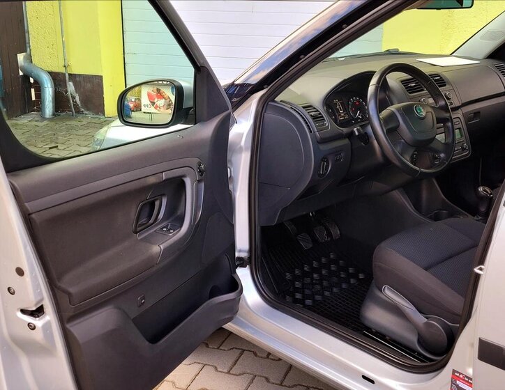 Škoda Roomster MPV 1,2 l 63 kw