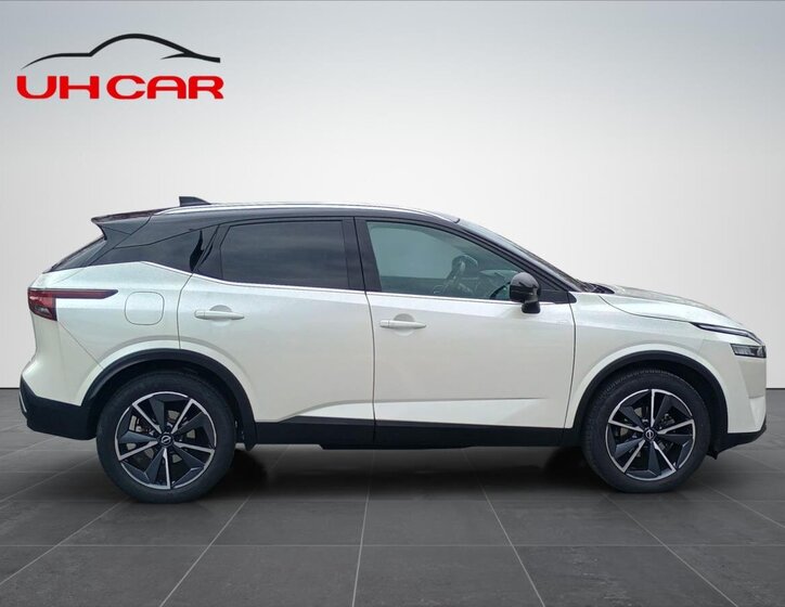 Nissan Qashqai SUV / Terénní 1,3 l 116 kw