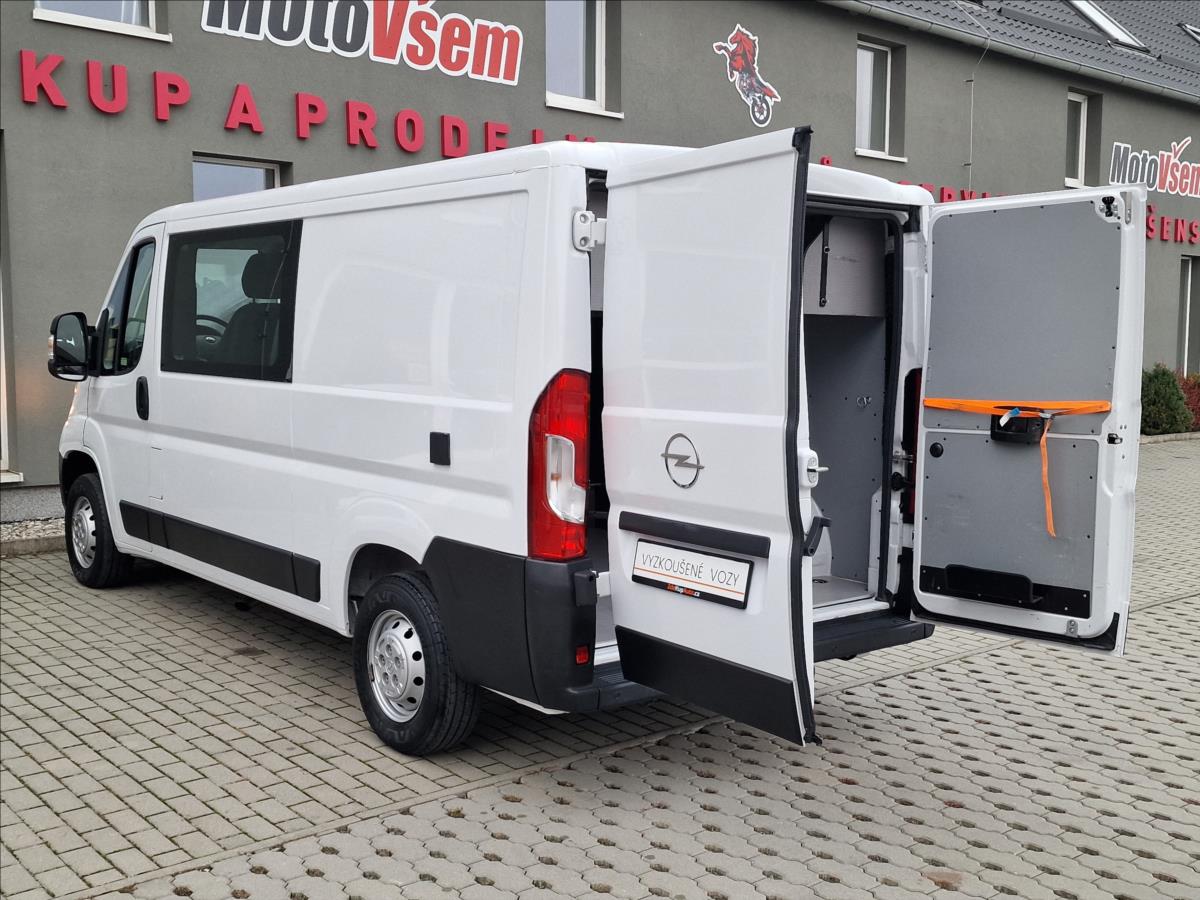 Opel Movano