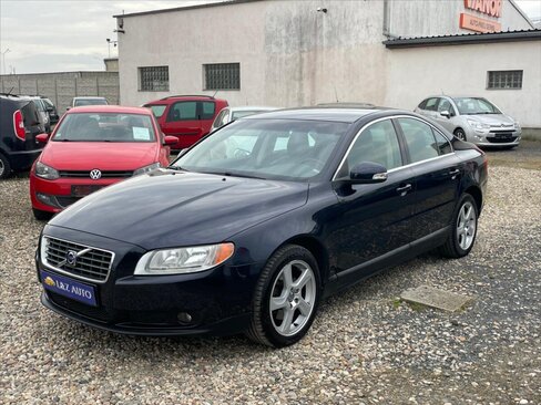 Volvo S80 Sedan / Limuzína 2,4 l 120 kw