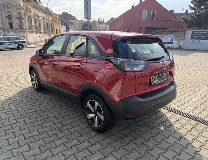 Opel Crossland MPV 1,2 l 96 kw