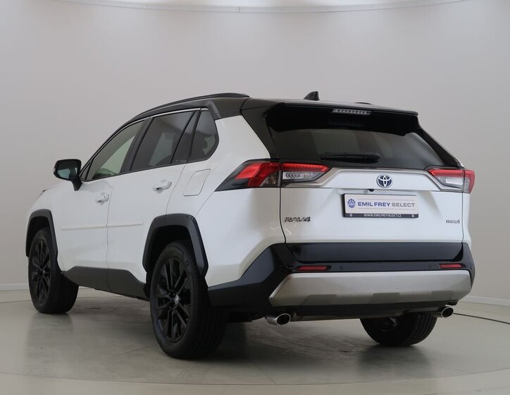 Toyota RAV4 SUV 2,5 l 131 kw