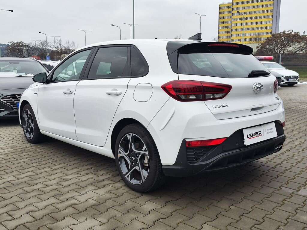 Hyundai i30 Hatchback 998,0 88 kw