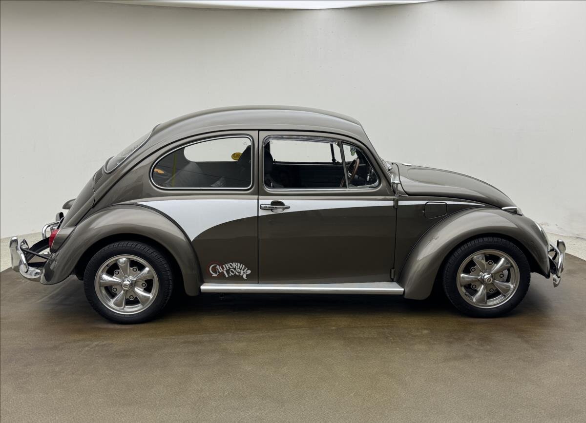 Volkswagen Ostatní Hatchback 1,2 l 30 kw