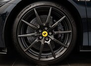 Ferrari SF90 Kupé 4,0 l 736 kw