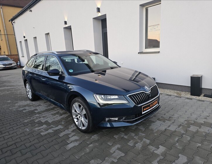 Škoda Superb Kombi 2,0 l 140 kw
