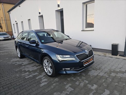 Škoda Superb Kombi 2,0 l 140 kw