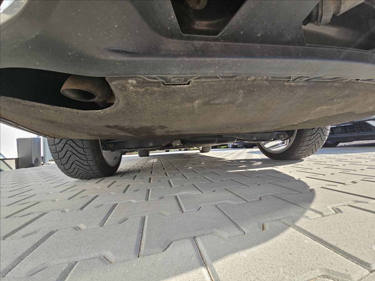 Volkswagen Passat Kombi 2,0 l 110 kw