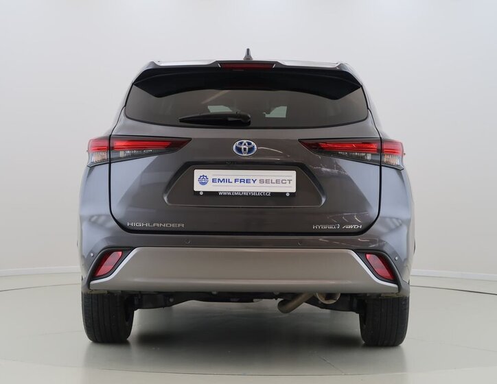 Toyota Highlander Kombi 2,5 l 140 kw