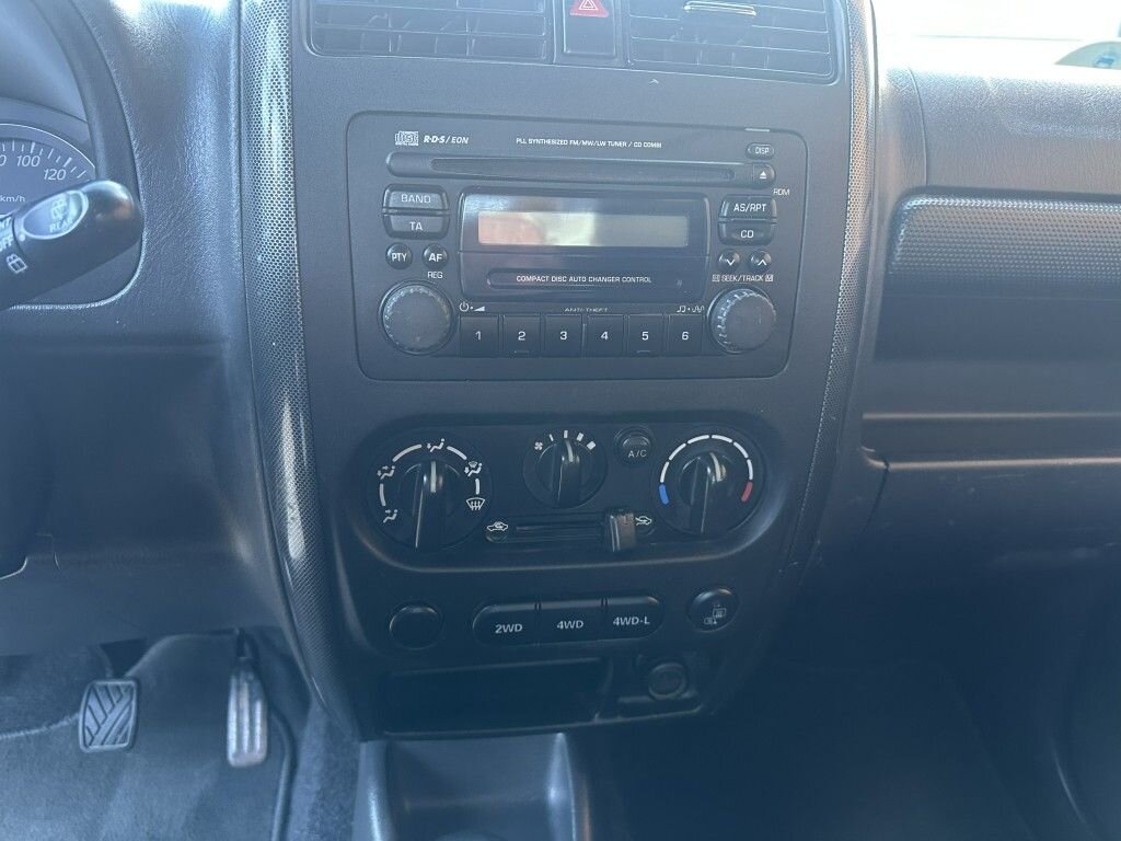 Suzuki Jimny SUV / Terénní 1,3 l 63 kw