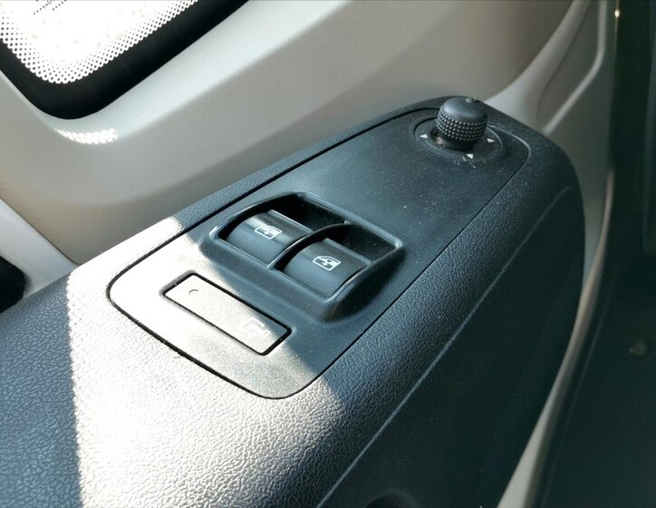 Peugeot Boxer Skříň 2,2 l 110 kw