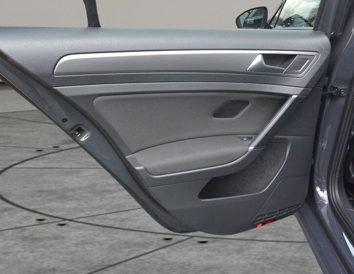 Volkswagen Golf Kombi 2,0 l 110 kw