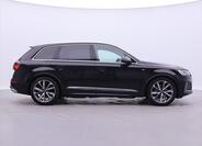 Audi Q7 8