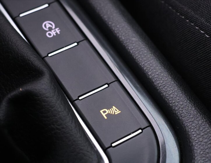 Volkswagen Tiguan SUV / Terénní 1,5 l 96 kw