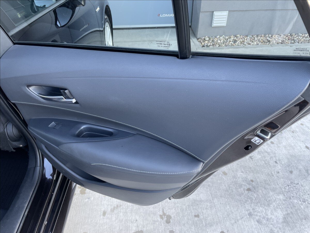 Suzuki Swace Kombi 1,8 l 72 kw