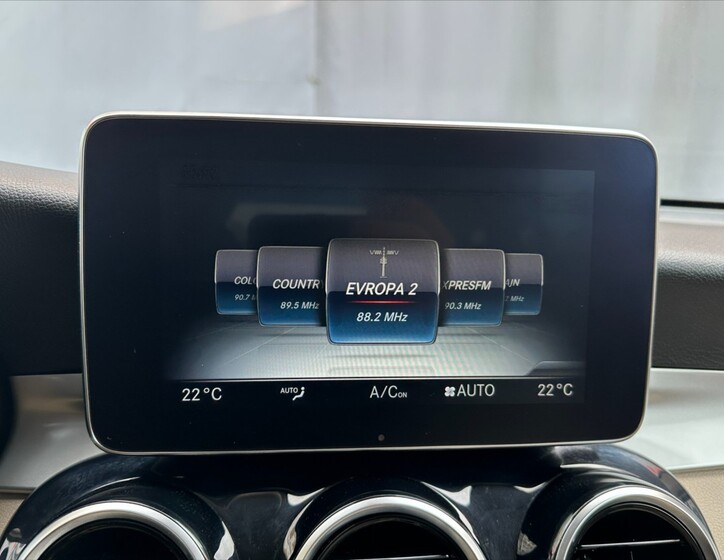 Mercedes-Benz GLC 28