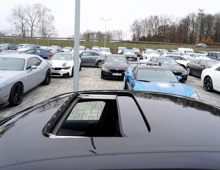 Mercedes-Benz Třídy C 16