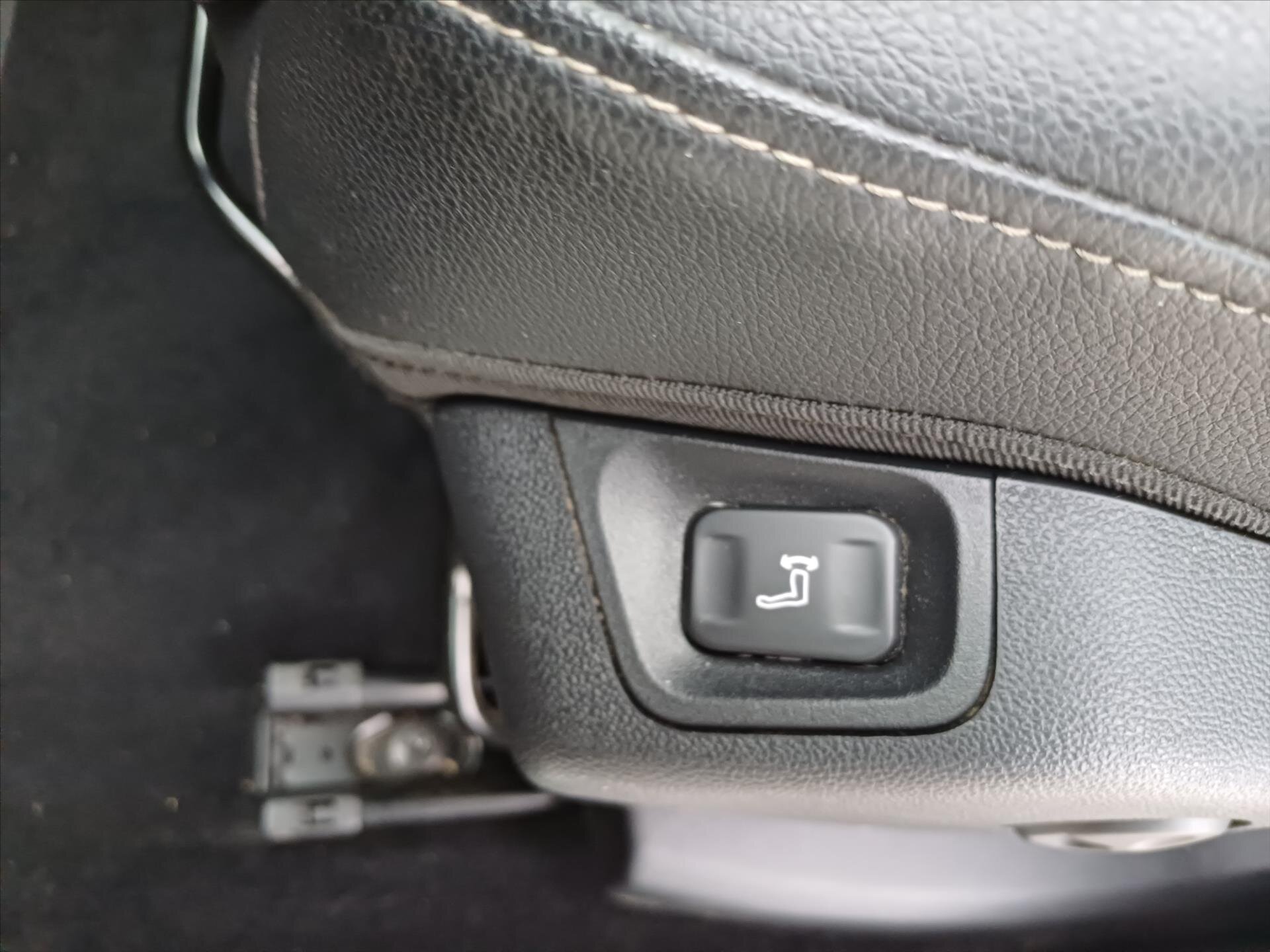 Opel Grandland Ostatní 2,0 l 130 kw