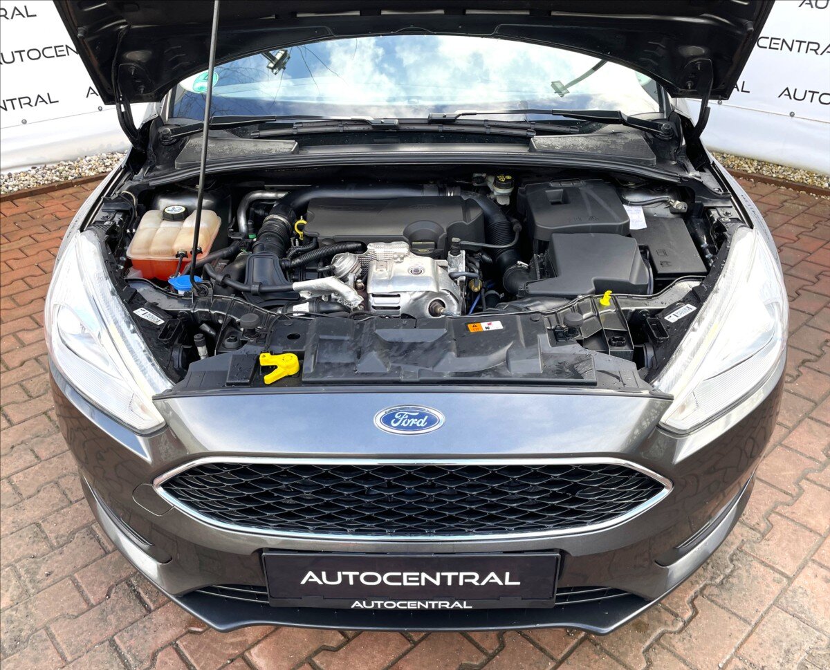 Ford Focus Kombi 999,0 92 kw