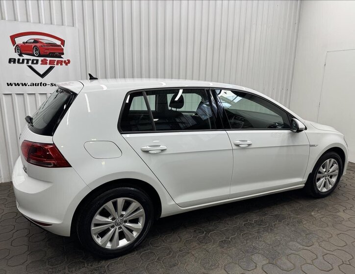 Volkswagen Golf Hatchback 1,4 l 81 kw